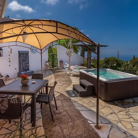 ヴィラ Hibisco, Jacuzzi Y Vistas Al Atlantico アデヘ