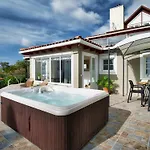 Hibisco, Jacuzzi Y Vistas Al Atlántico *